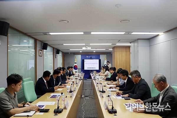 농특위는 지난 15일 축산관련단체협의회와 ‘축산을 위한 현장 해법 소통 간담회’를 갖고, 새 정부 국정과제와 연계한 축산 현안에 대한 의견을 청취했다.